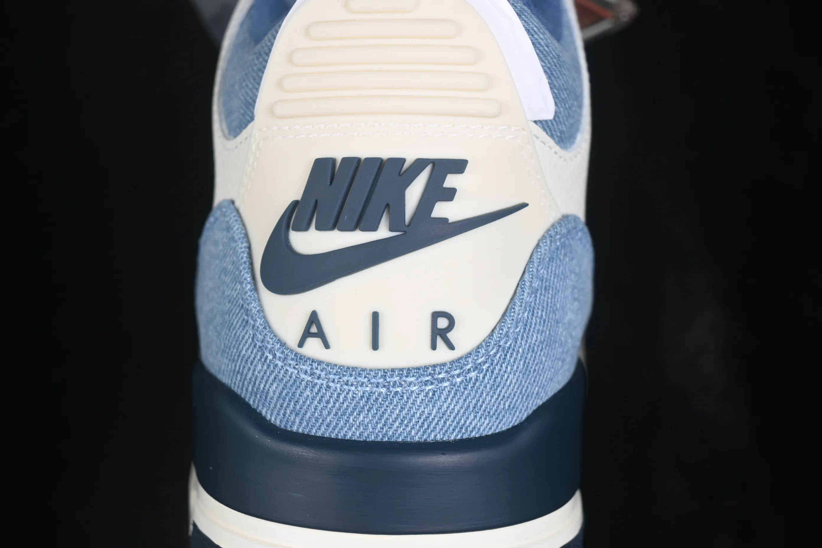 All categories Air Jordan Jordan series basketball shoes Air Jordan 3 Levi's x Air Jordan 3 Rtr "All-Star" AJ3 Joe 3 Levi's joint IR0912-400